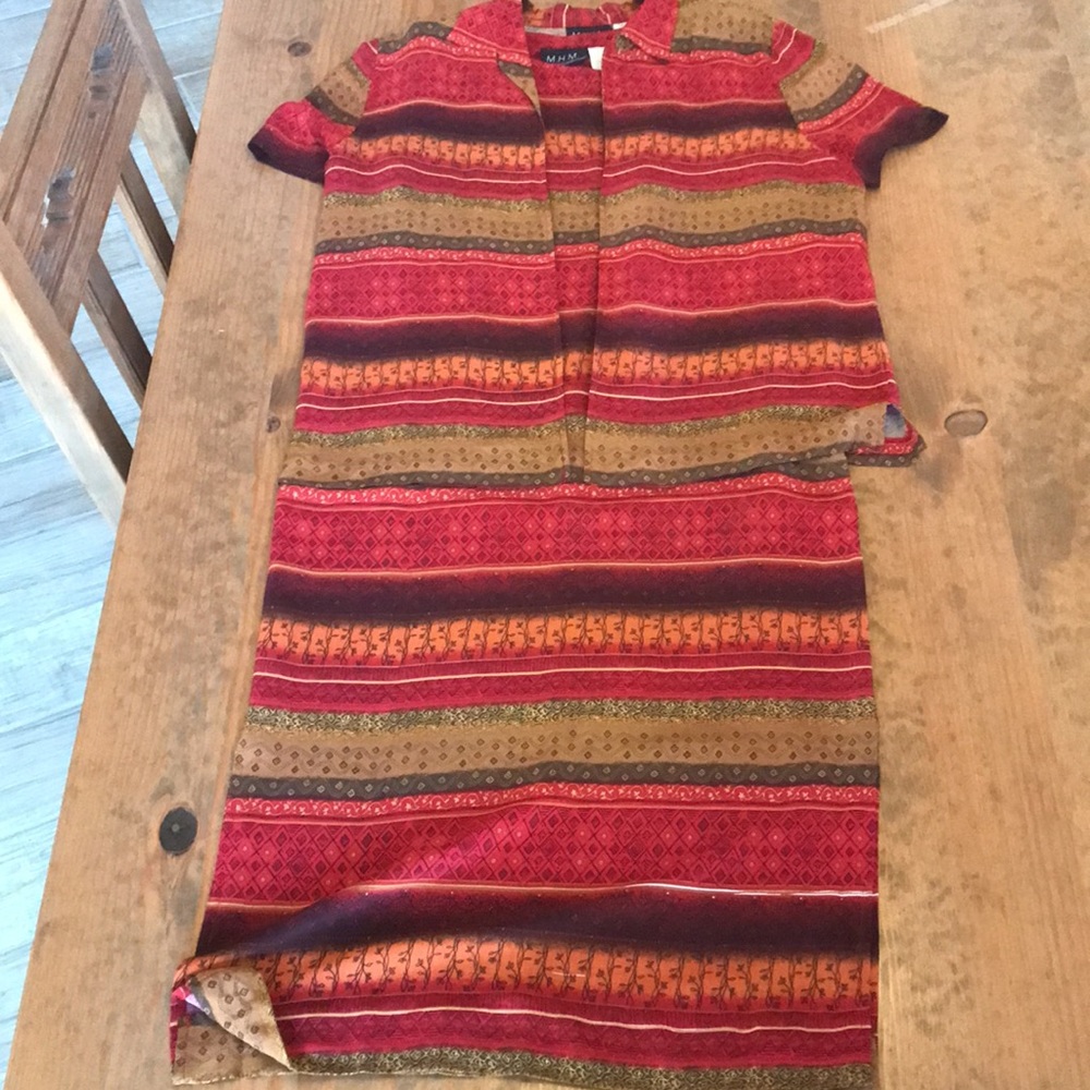 MHM Melissa Harper maxi dress w shortsleeved jacket size 8, 100% rayon.